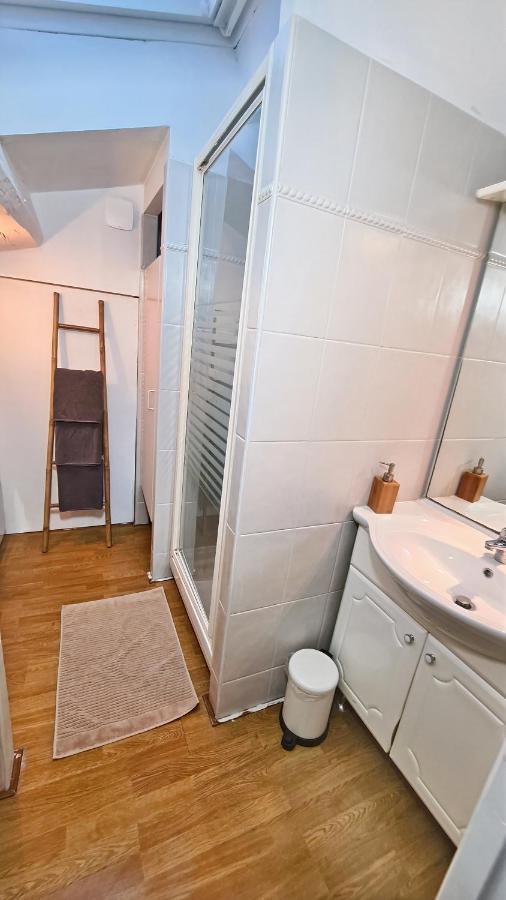 Sous Les Toits D'Avignon Apartment Exterior foto